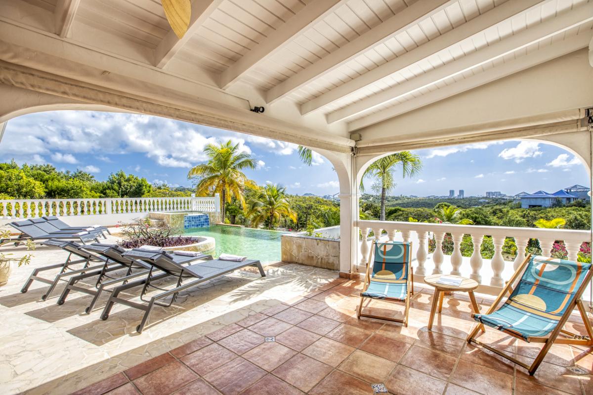 5 Location villa Terres Basses Saint Martin_terrasse